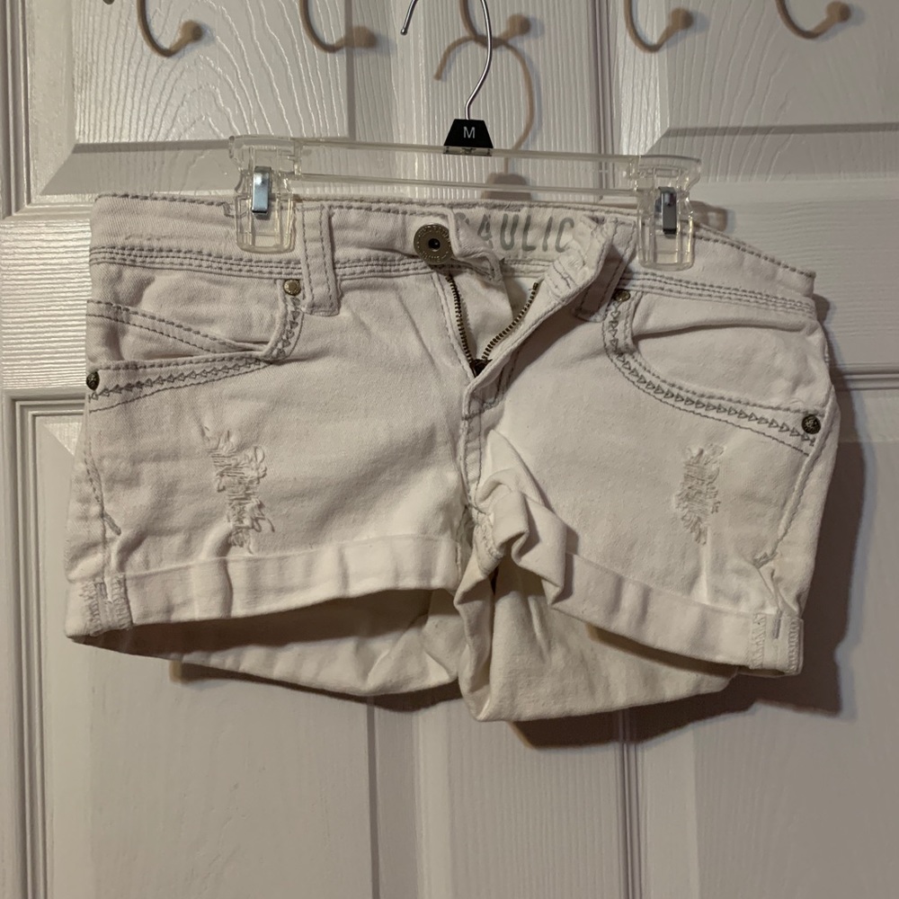 White Hydraulic shorts size 7/8